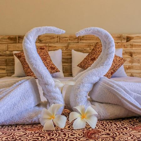 Hotel Niki Jembrana Εξωτερικό φωτογραφία