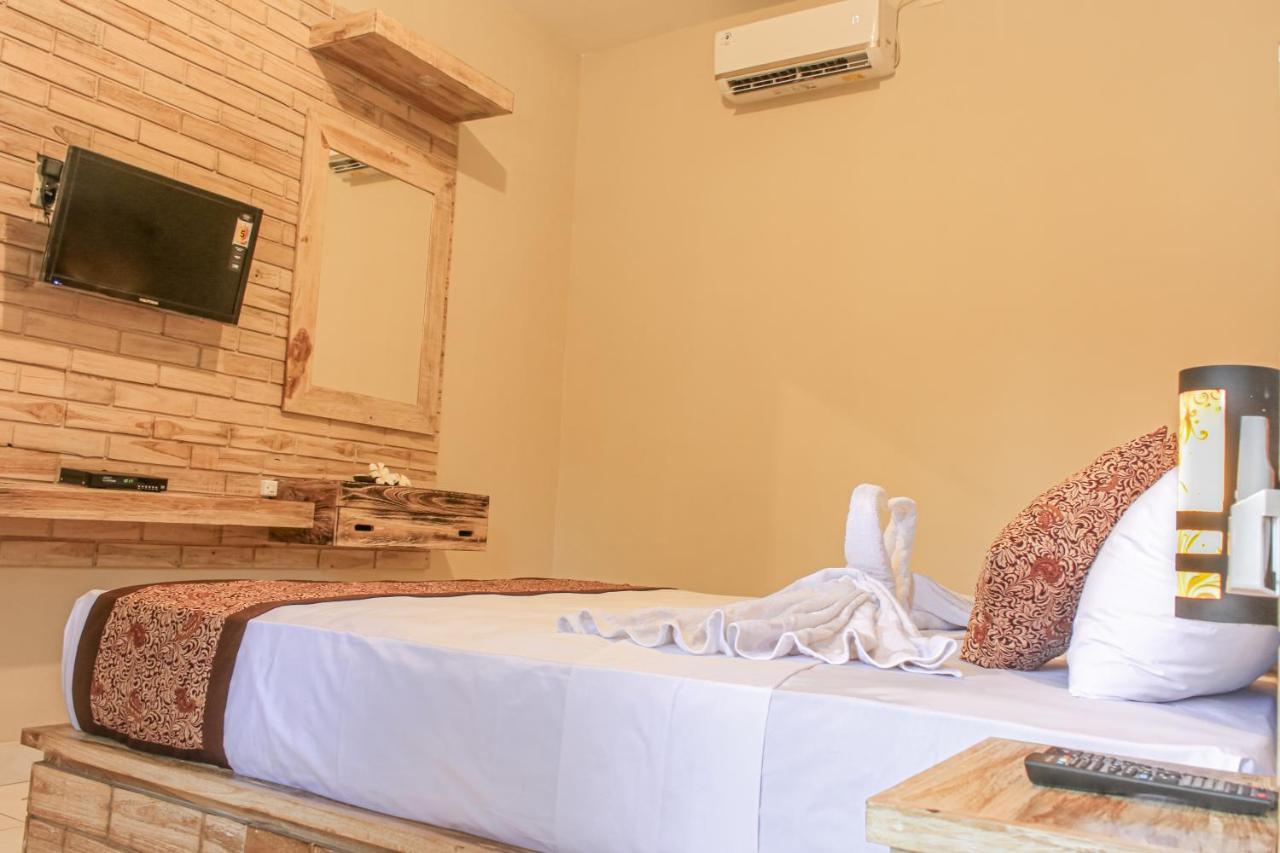 Hotel Niki Jembrana Εξωτερικό φωτογραφία